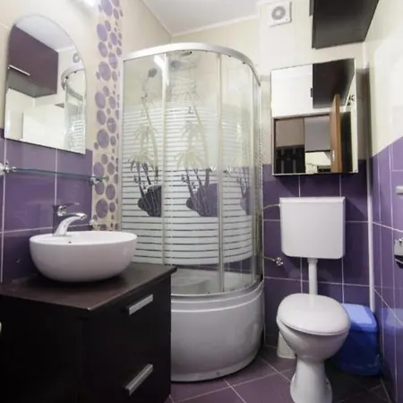 Karina Apartment